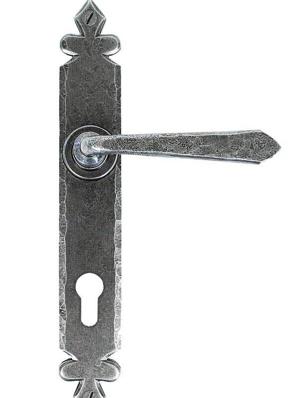 Pewter Cromwell Lever Espag. Lock Set