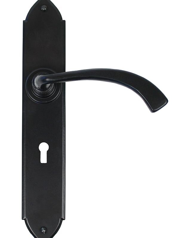 Black Gothic Curved Sprung Lever Lock Set