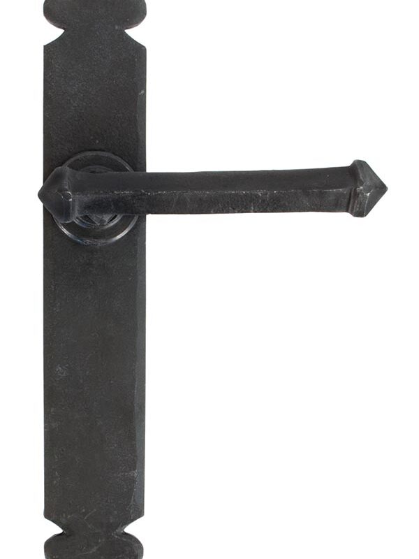 Beeswax Tudor Lever Latch Set