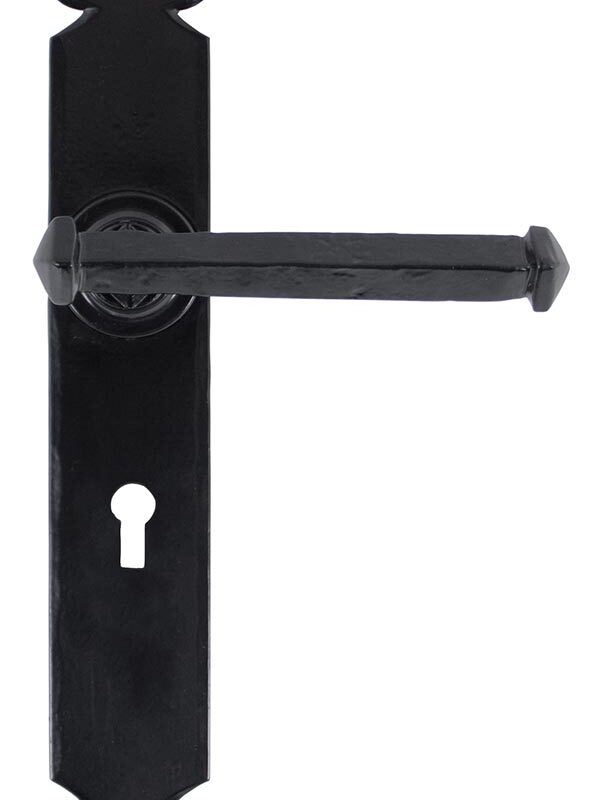 Black Tudor Lever Lock Set