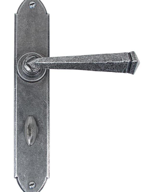 Pewter Gothic Lever Bathroom Set