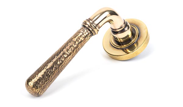 Aged Brass Hammered Newbury Lever on Rose Set (Plain) - Unsprung
