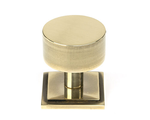 Aged Brass Kelso Cabinet Knob - 32mm (Square)