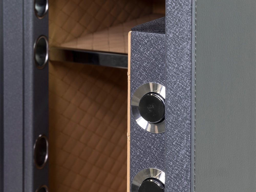 Companion-Door-Close-Up